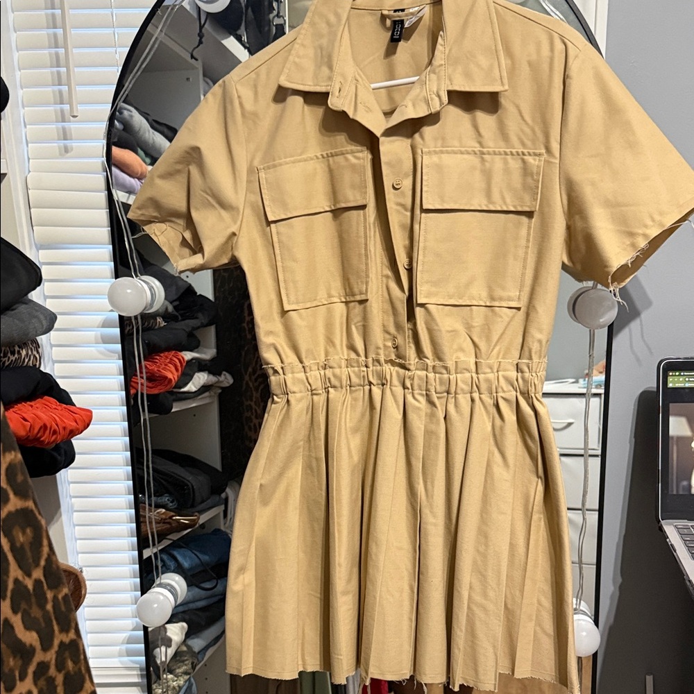 Beige Short Sleeve Dress